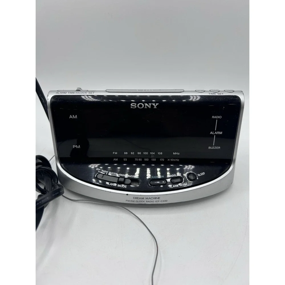 Vintage SONY DREAM MACHINE ICF-C492 FM/AM‎ Radio Dual Alarm Clock WORKS